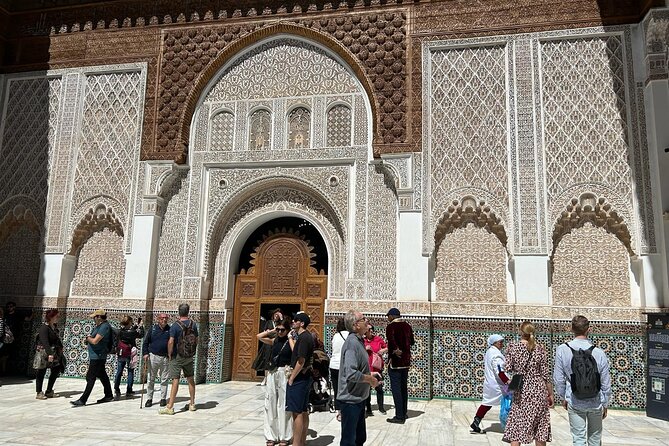 Guided Walking Tour in the Historic Medina of Fez - Bou Inania Medersa and Marinid craftsmanship