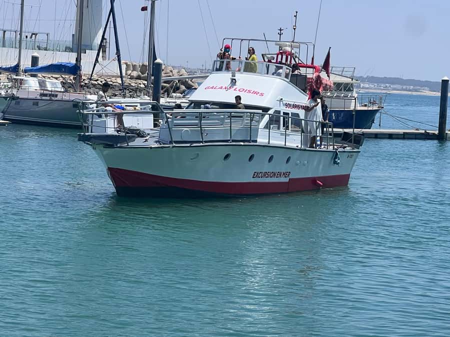 Half-Day Boat Trip in Agadir: Fishing, Fish BBQ & Swimming - Fishing with a rod or hand line