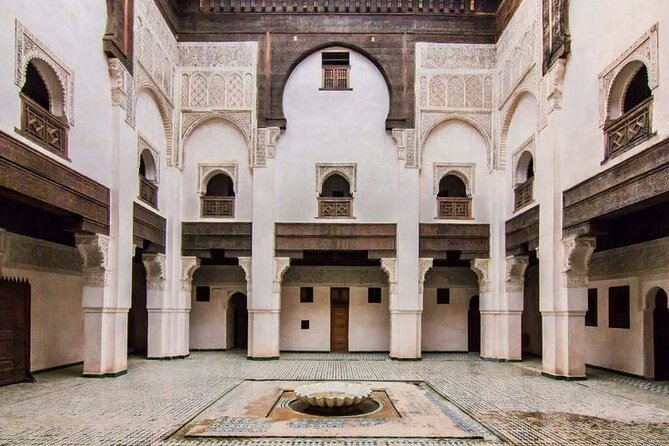 Half-Day Private Guided Walking Tour in Fez Medina - Why a private guide helps inside Fez Medina
