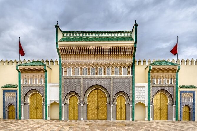 Half-Day Private Guided Walking Tour Of Fez Medina - Why a guide matters inside Fez medina