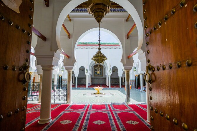 Half-Day Private Guided Walking Tour Of Fez Medina - Starting at Bab Boujloud and seeing Fez from above