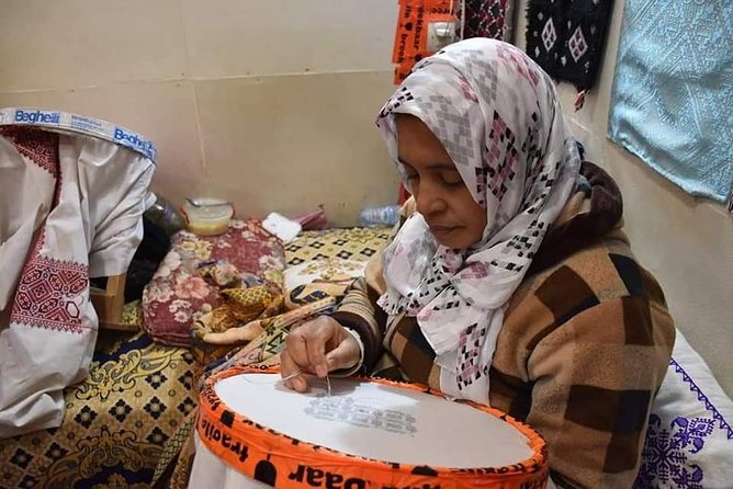 Half Day Tour In Fez Medina With (Private) Tour Guide - Nejjarine Square and Funduq al-Najjarin