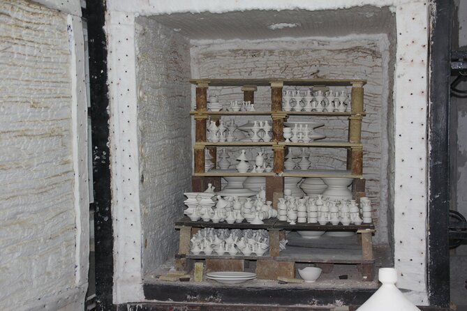 Interactive Pottery Painting and Zellige Mosaic Workshop in Fes - The drawbacks to plan around