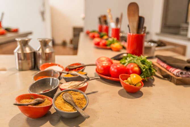 l'Atelier - Moroccan Cooking Workshop in Essaouira - Preparing dishes you can make again