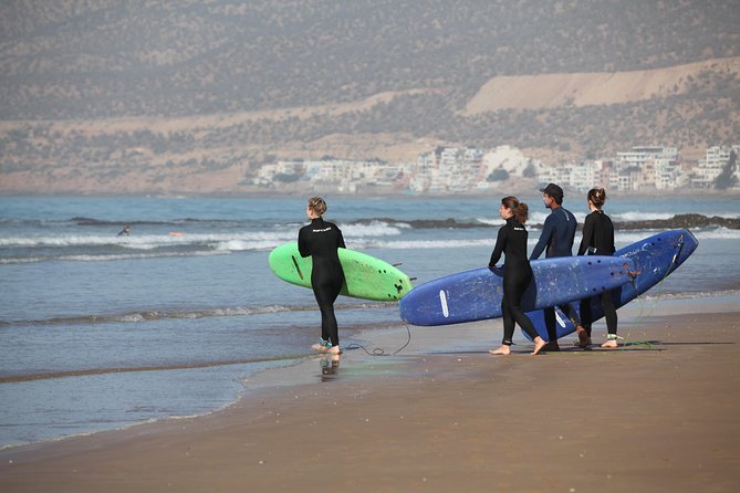 Learn to Surf with a Local - One Day Surf Experience - A picnic lunch on the beach