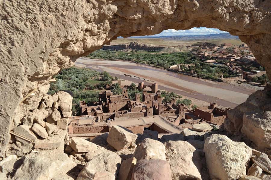 Marrakech: 3-Day Desert Trip to Merzouga with Luxury Camp - Sunrise, dunes, and the road home