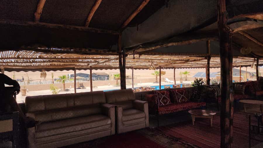 Marrakech: Agafay Camel Ride & Dinner with Fire Show Tour - The guides make a real difference
