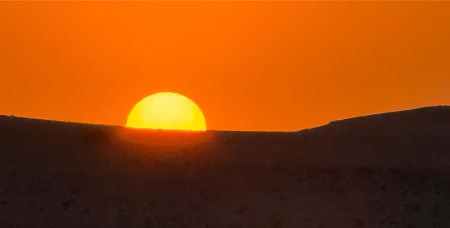 Marrakech: Agafay Desert Camel Ride, Dinner, Fire Show - The guides can shape the whole experience