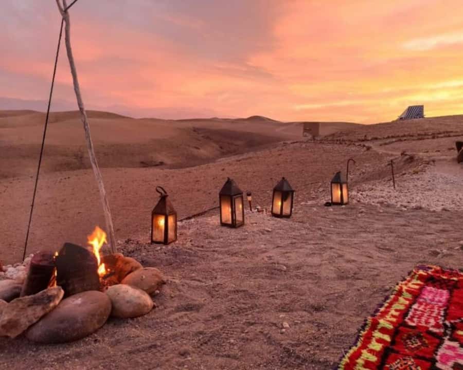 Marrakech: Agafay Desert Camel Rides, Dinner and Fire Show - Music, Berber dancing, and the fire show