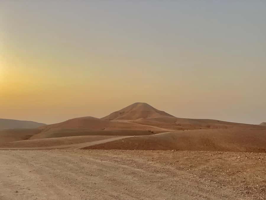 Marrakech: Agafay Desert Dinner, Camel Ride, & Show - What to bring for a smoother evening