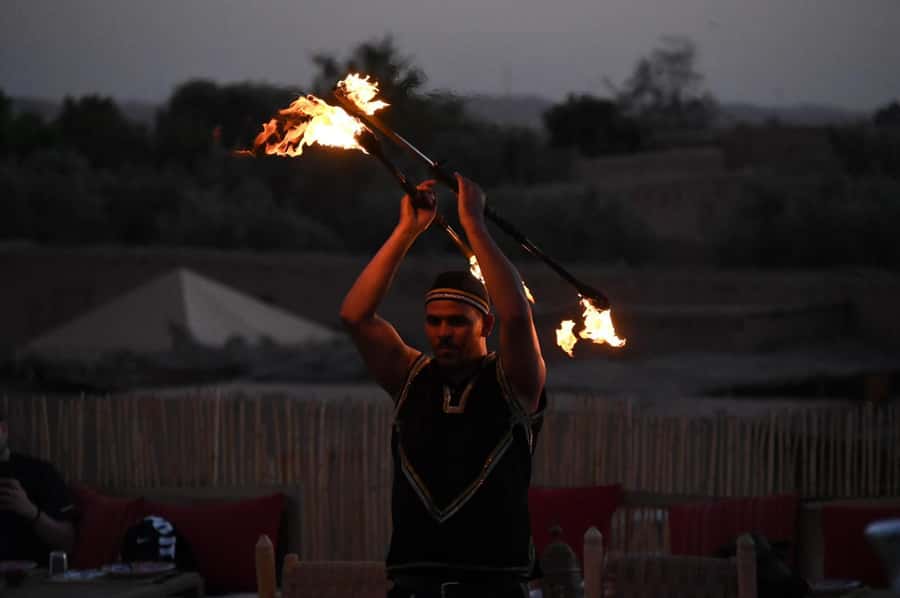 Marrakech: Agafay Desert Dinner Show with Quad Bike & Camel - The argan oil stop and Moroccan tea