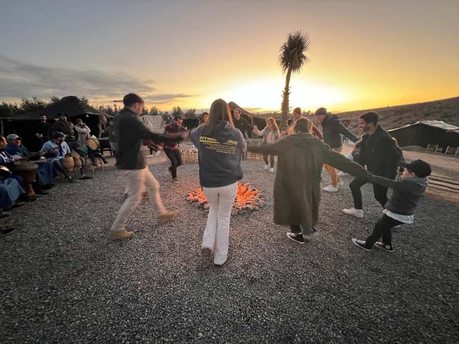 Marrakech: Agafay Desert Dinner Show with Sunset Camel Ride - Music, dancing, and the Agafay fire show