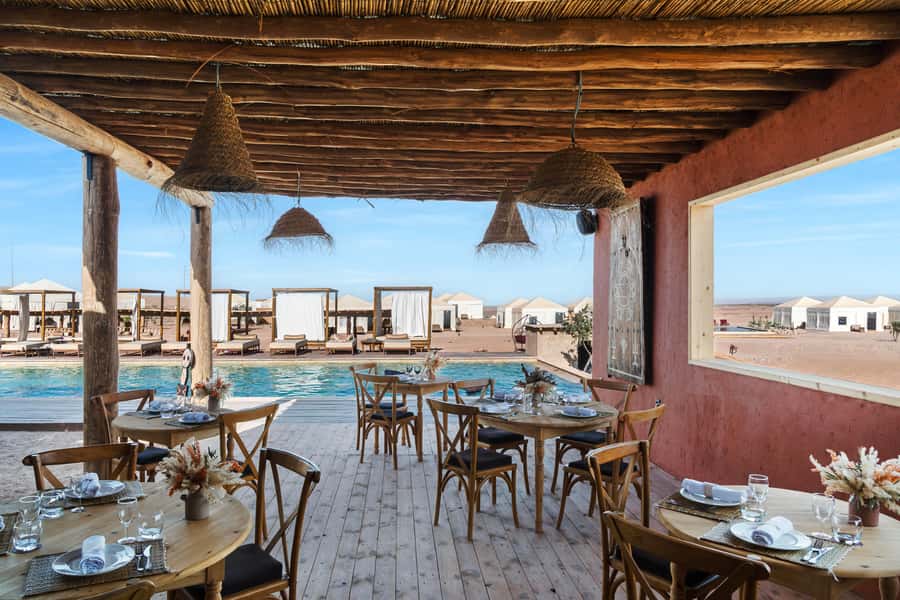 Marrakech: Agafay Desert Inara Camp Pool Day Pass with Lunch - Arriving at Les Terrasses d’Agafay