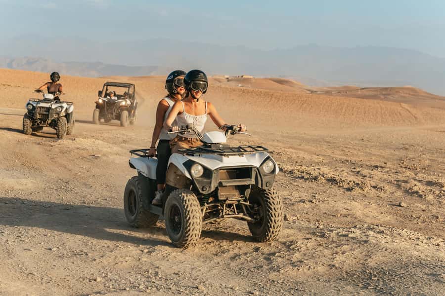 Marrakech: Agafay Desert Magical Overnight with Dinner Show - Four courses and a Moroccan dinner show