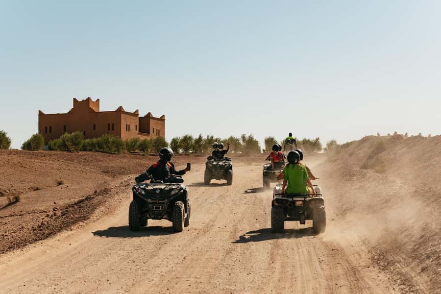 Marrakech: Agafay Desert Pool, Dinner & Live Show Experience - Should you book this Agafay Desert dinner?