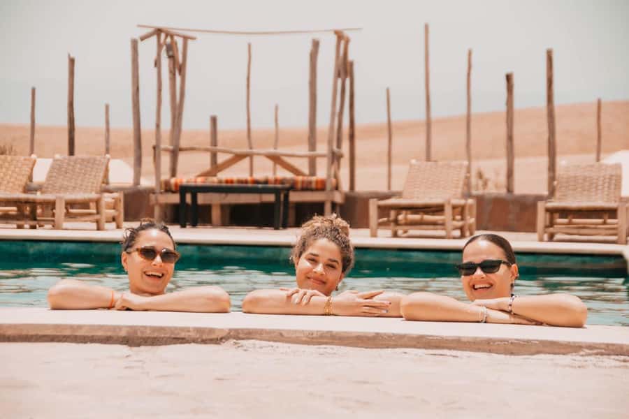 Marrakech: Agafay Desert Pool, Dinner & Live Show Experience - Mint tea, camp views, and time beside the pool