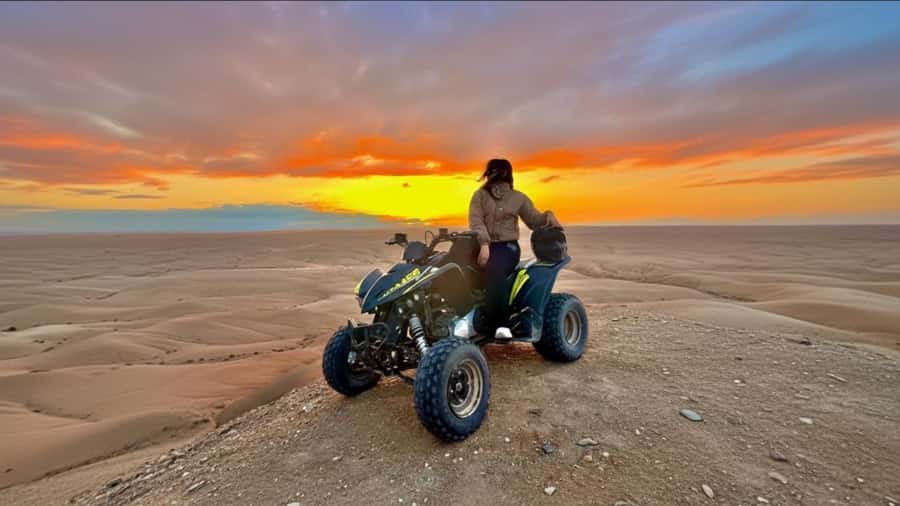 Marrakech: Agafay Desert Tour Quad bike & Dinner fire show - A visit to an argan oil business