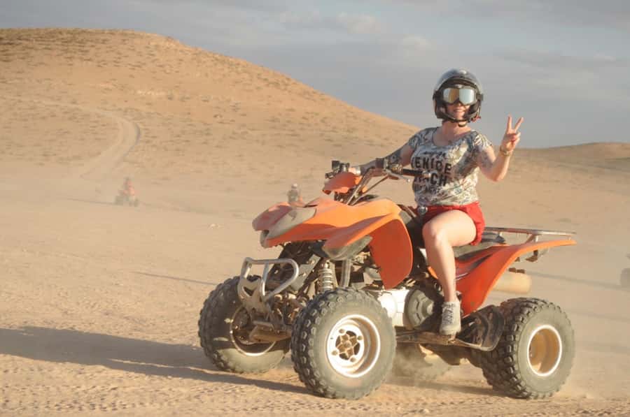 Marrakech: Agafay Desert Trip with Activities and Dinner - Music, dancing, and the fire show