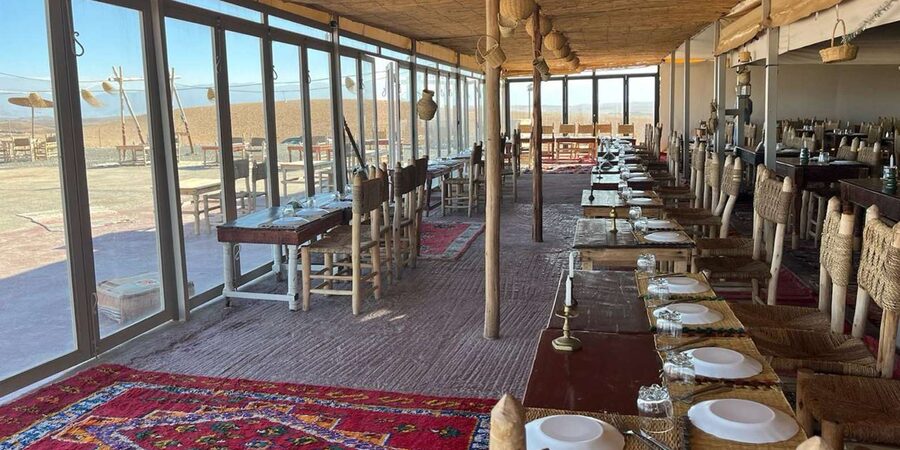 Marrakech: Agafay Dinner Show with Quad/Camel Ride and Pool - A Moroccan dinner under the stars