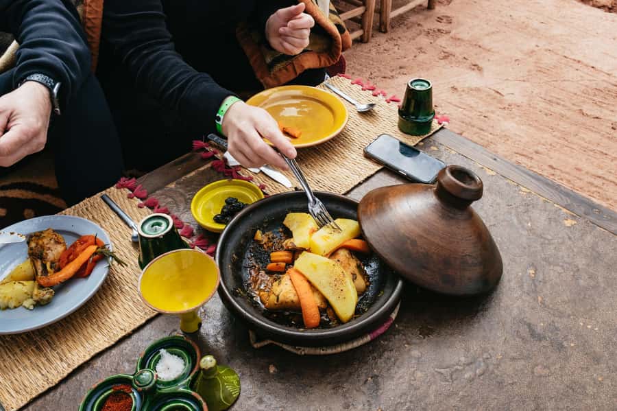 Marrakech: Atlas Mountains and 5 Valleys Day Tour with Lunch - Key points to know before booking