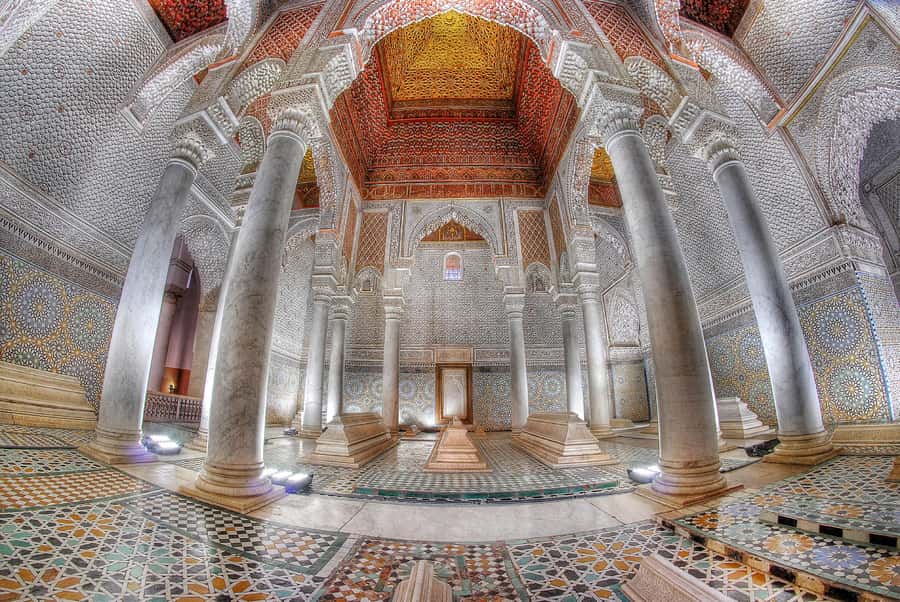 Marrakech: Bahia Palace, Saadian Tombs & Medina Guided Tour - Key points to know before booking