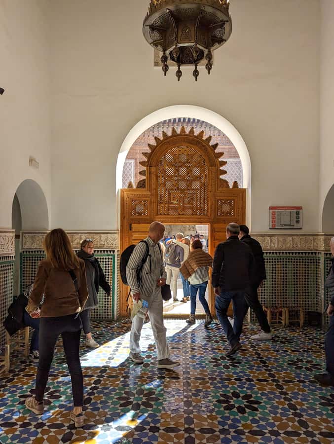 Marrakech: Bahia Palace, Saadian Tombs & Medina Guided Tour - Is this tour good value at $18?