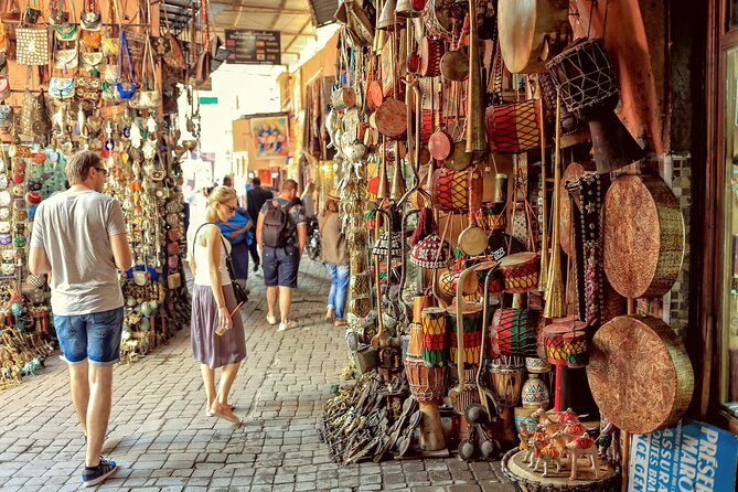 Marrakech: Bahia Palace, Saadian Tombs, Souk and Medina Tour - Why this four-hour walk works as a first day in Marrakech