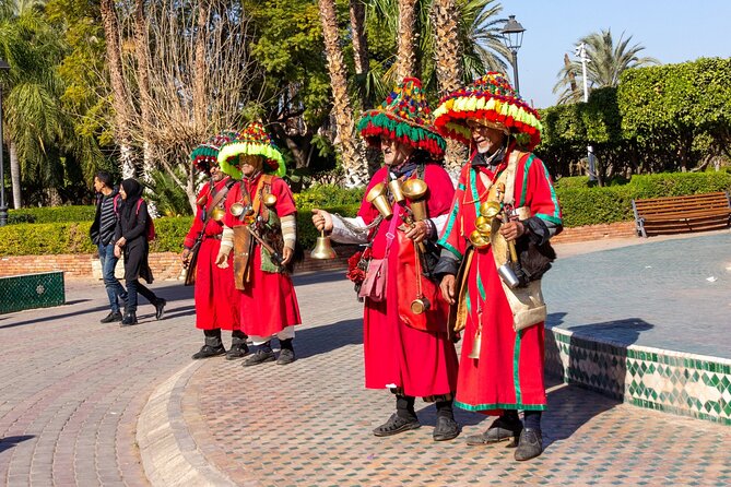 Marrakech: Bahia Palace, Saadian Tombs, Souk and Medina Tour - Bab Agnaou and the Kasbah’s royal past