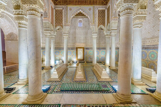 Marrakech: Bahia Palace, Saadian Tombs, Souk and Medina Tour - The souks and Medina lanes