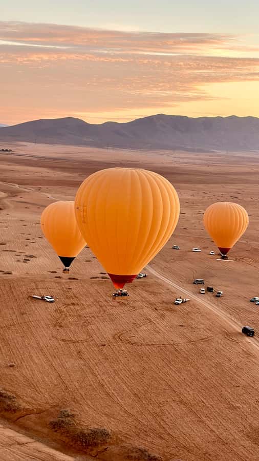 Marrakech: Balloon Flight, Berber Breakfast, and Camel Ride - Coffee by the fire before takeoff