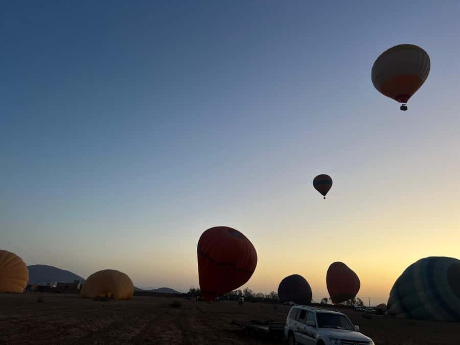 Marrakech: Balloon Flight with Berber Breakfast & Camel Ride - Berber breakfast after landing