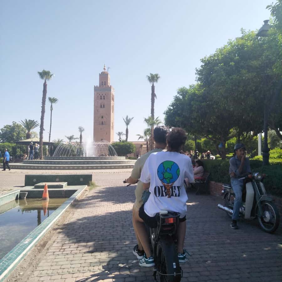 Marrakech: Bicycle Tour with a Local Guide - Bahia Palace and the Jewish Quarter