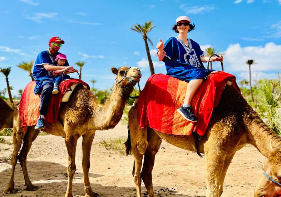 Marrakech: Camel Ride in the Oasis Palmeraie - Getting dressed for the ride