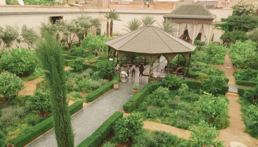 Marrakech City Highlights Tour - Jemaa el-Fnaa at the right time of day