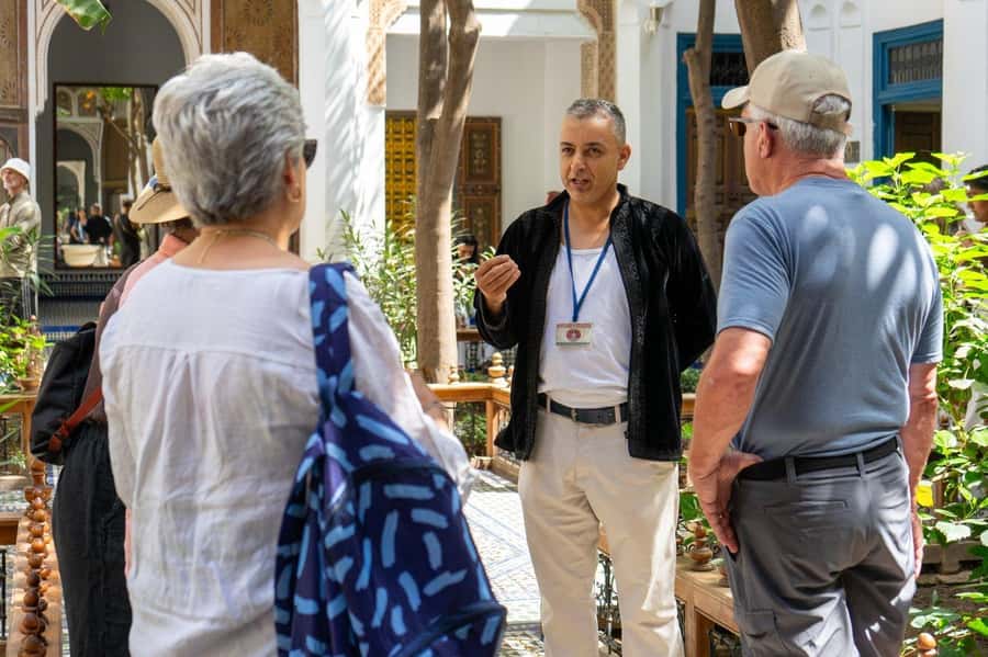 Marrakech City Tour, Private Fullday with Luxury Car - Local snacks and a useful midday pause