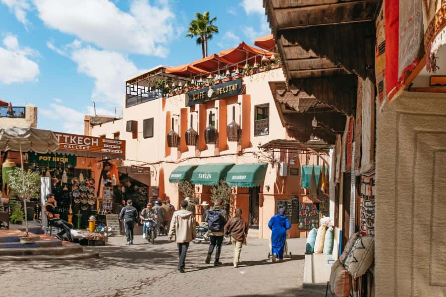 Marrakech: Colorful Medina Souks Guided Walking Tour - Souk Cherifia and the craft lanes