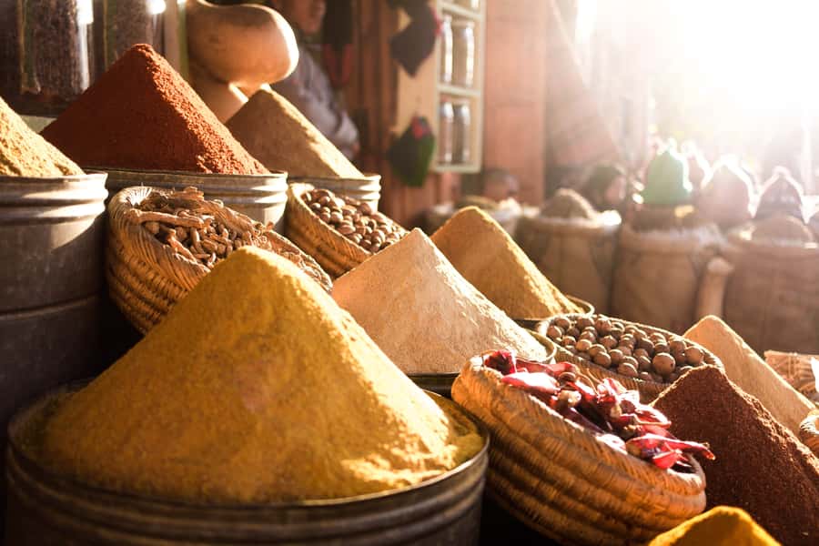 Marrakech: Customized Guided Walking Tour - Bahia Palace and the details above eye level