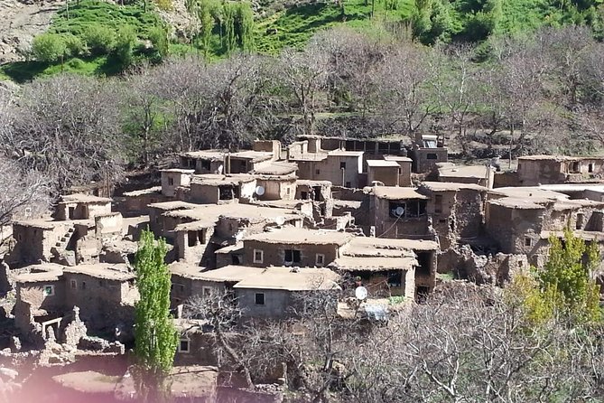 Marrakech Day Trip: Agafay Desert, Atlas Mountains and Camel Ride - Leaving Marrakech for Agafay’s stony hills