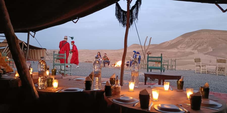 Marrakech: Dinner in Agafay Desert, Fire show & Camel Ride - Sunset colors before dinner