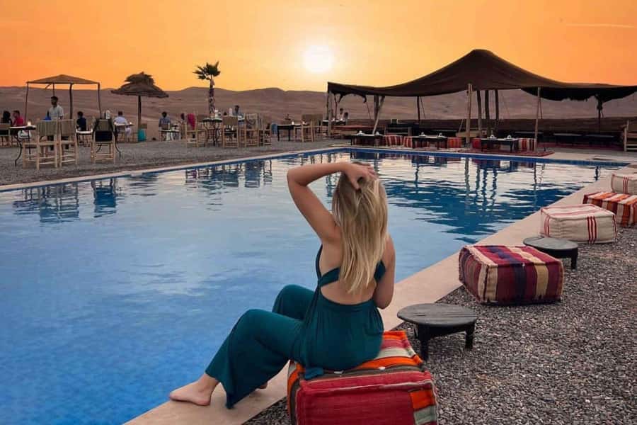 Marrakech: Dinner in Agafay Desert, Fire show & Camel Ride - Stargazing after the sun goes down