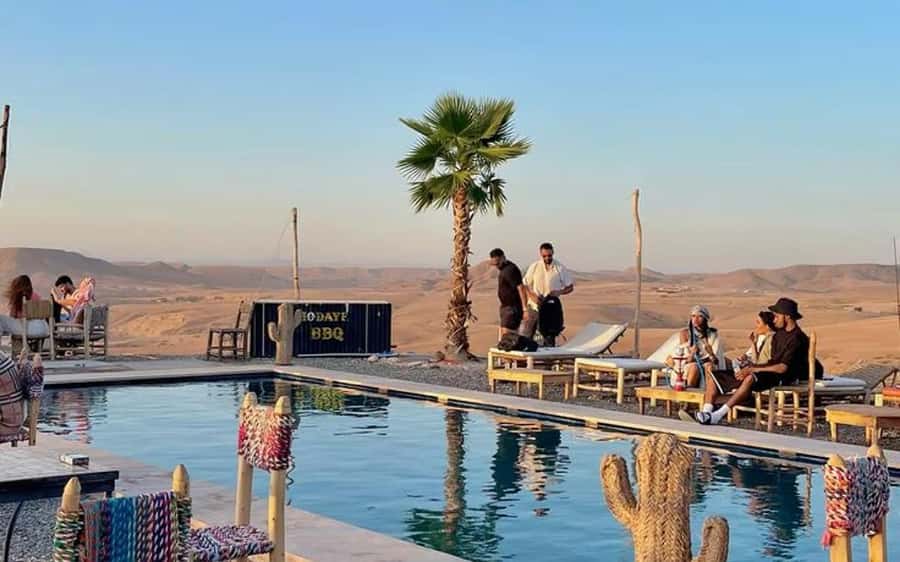 Marrakech Dinner Show Agafay Desert with Camels swiming pool - Timing, transport, and the return to Marrakech