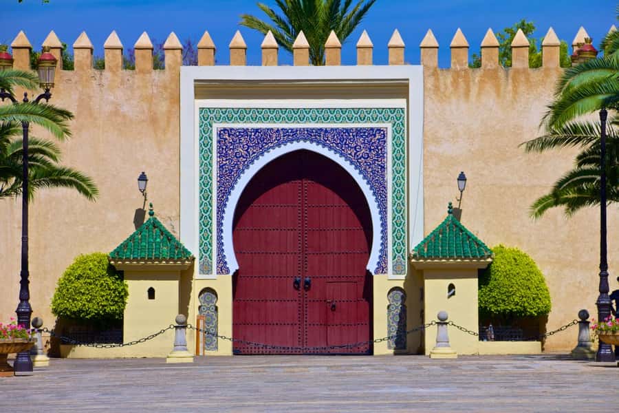 Marrakech Full-Day Guided Tour with Lunch - Entering the souks by craft quarter