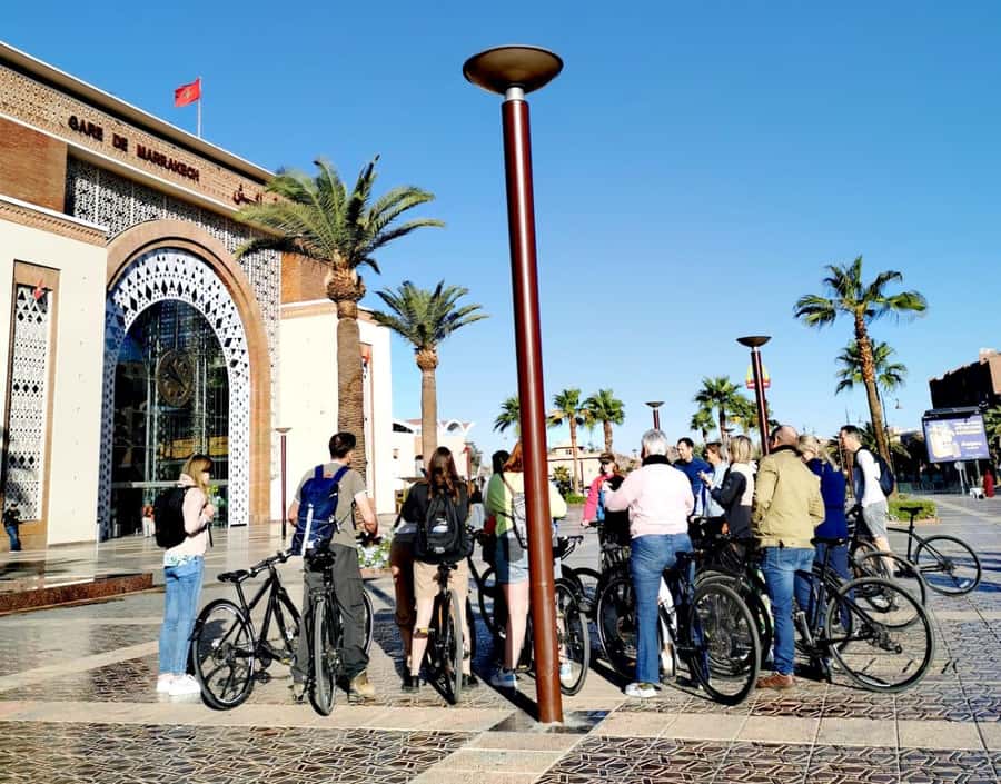 Marrakech: Guided Bike Tour with a local Guide - Starting in Gueliz near Morocco Toubkal Adventure