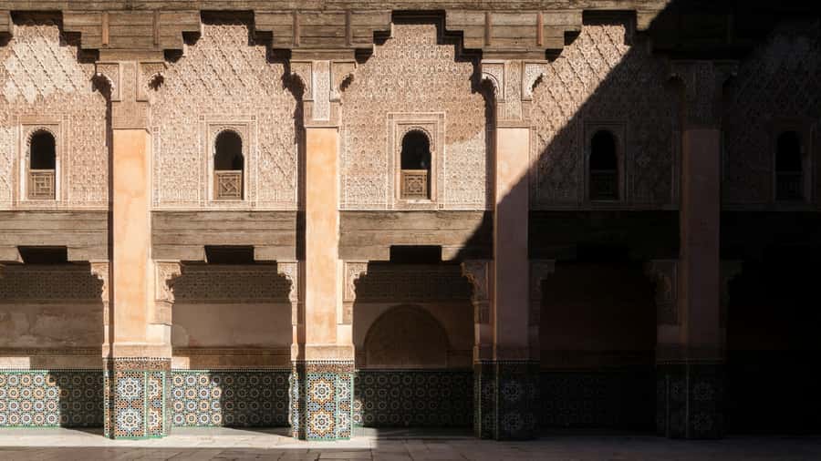 Marrakech: Guided City and Gardens Highlights Tour - A quiet pause in the Secret Garden