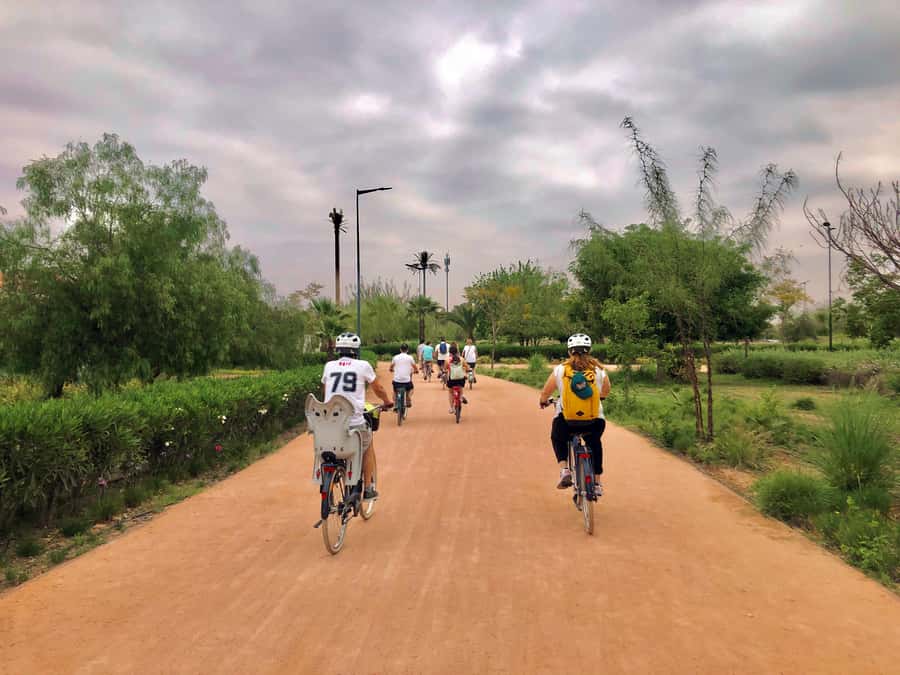 Marrakech:Guided City Cycling Tour - Culture, Colors & Charm - Along the twelve-century ramparts