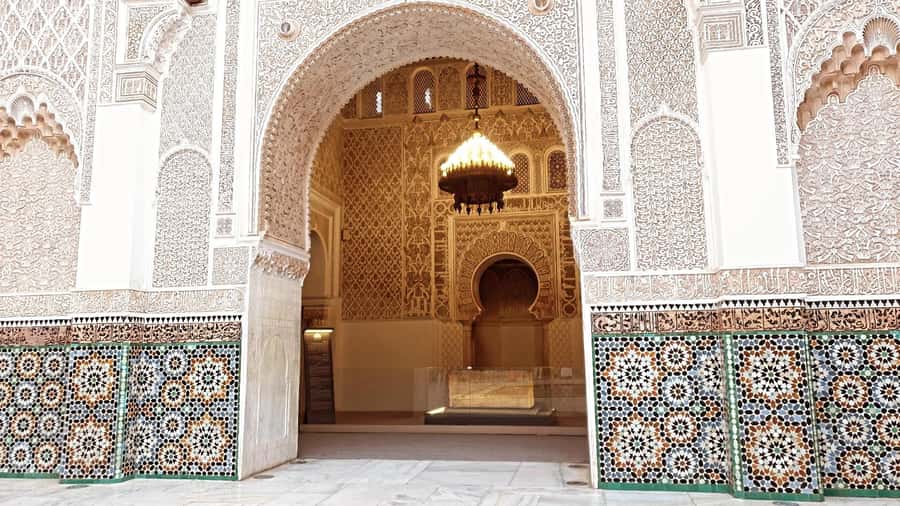 Marrakech: Guided Medina History & Culture Tour - Local lanes away from the main tourist track