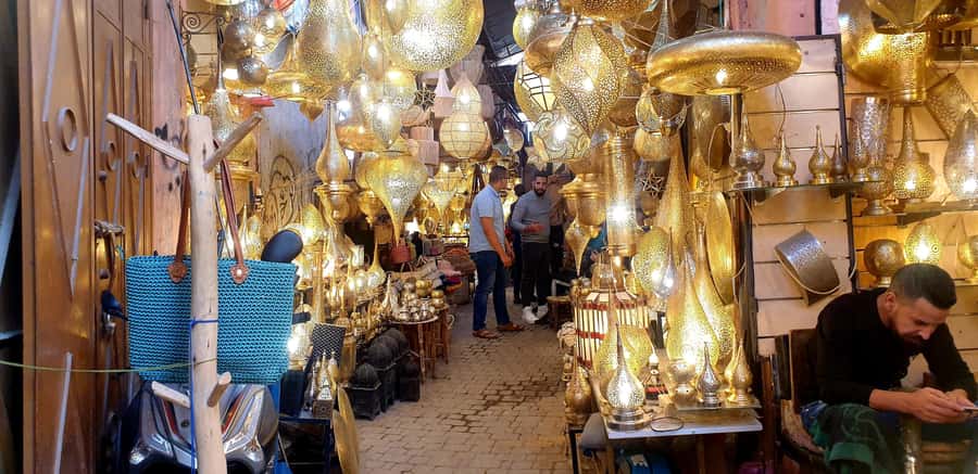 Marrakech: Guided Medina History & Culture Tour - Rahba Kedima and the spice square