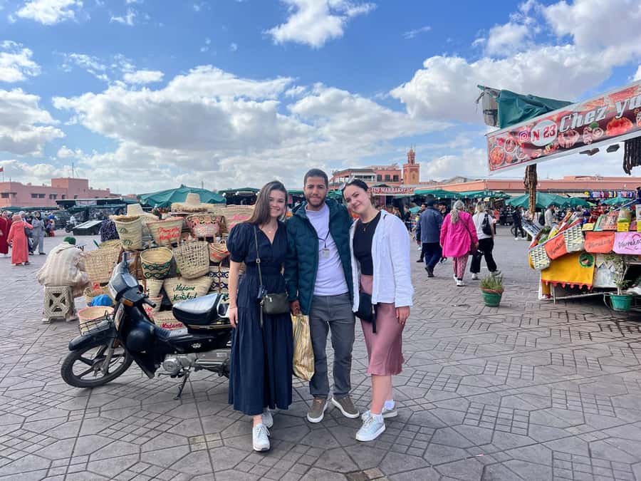 Marrakech Inviting shop around with your local guide - Starting at Argana and entering Jemaa el Fnaa