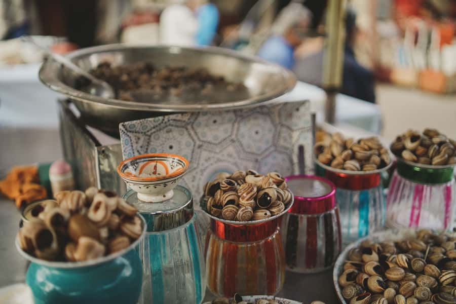 Marrakech: Medina Stories Food Tour with 15+ Tastings - Why the guide makes a difference