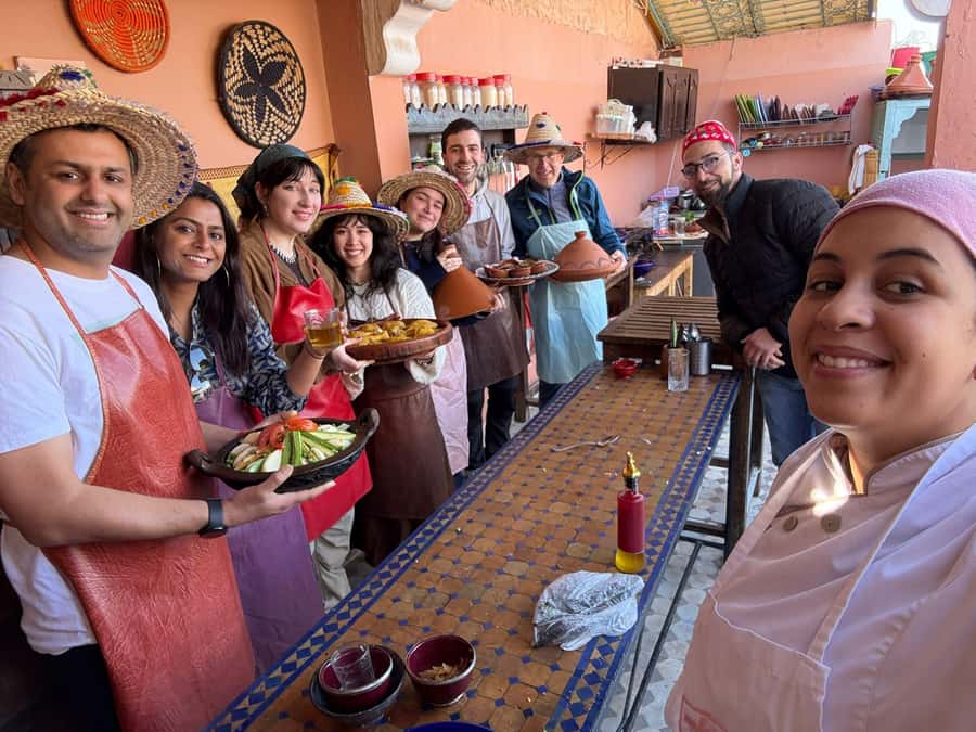Marrakech: Moroccan Cooking Class with a Local Family - Why this cooking class feels different from a restaurant meal